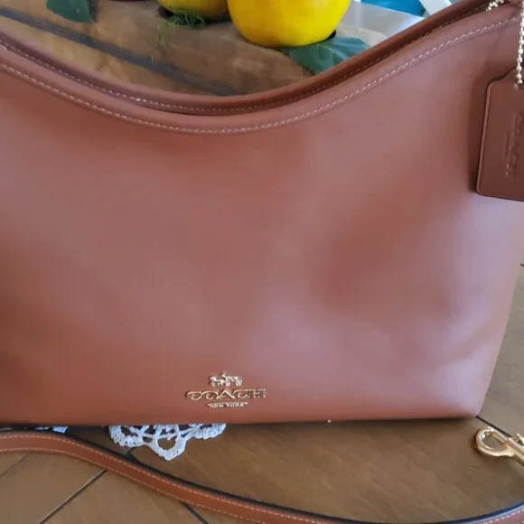 Coach Laurel Shoulder Bag CBG99 in Tan - Picture 2 of 10